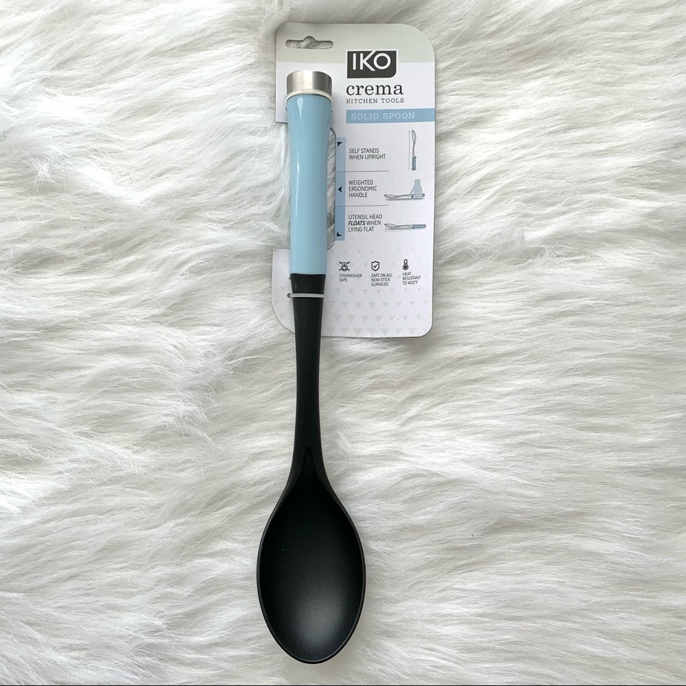NWT Self Standing Ergonomic Handle Solid Serving Spoon